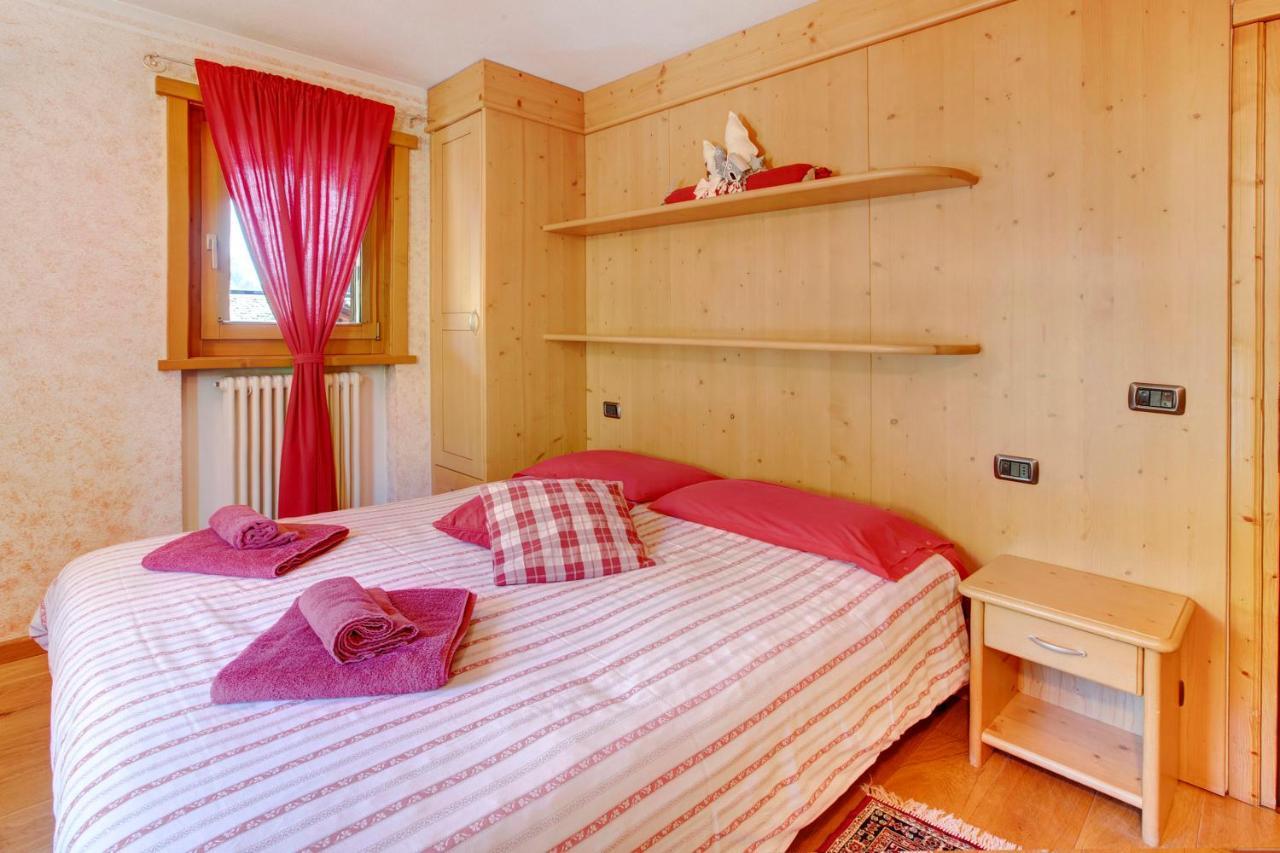 La Baitina App B Apartment Livigno Exterior photo