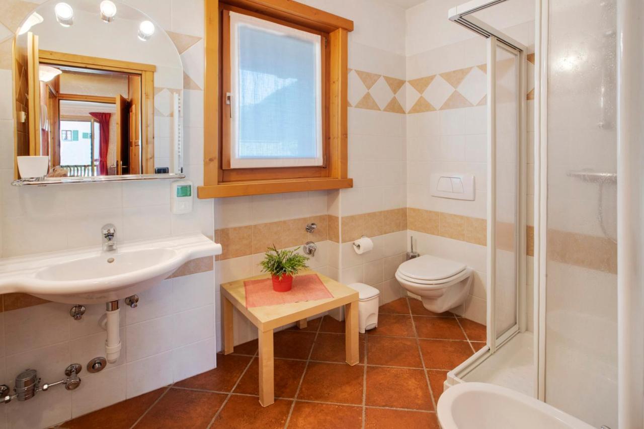 La Baitina App B Apartment Livigno Exterior photo